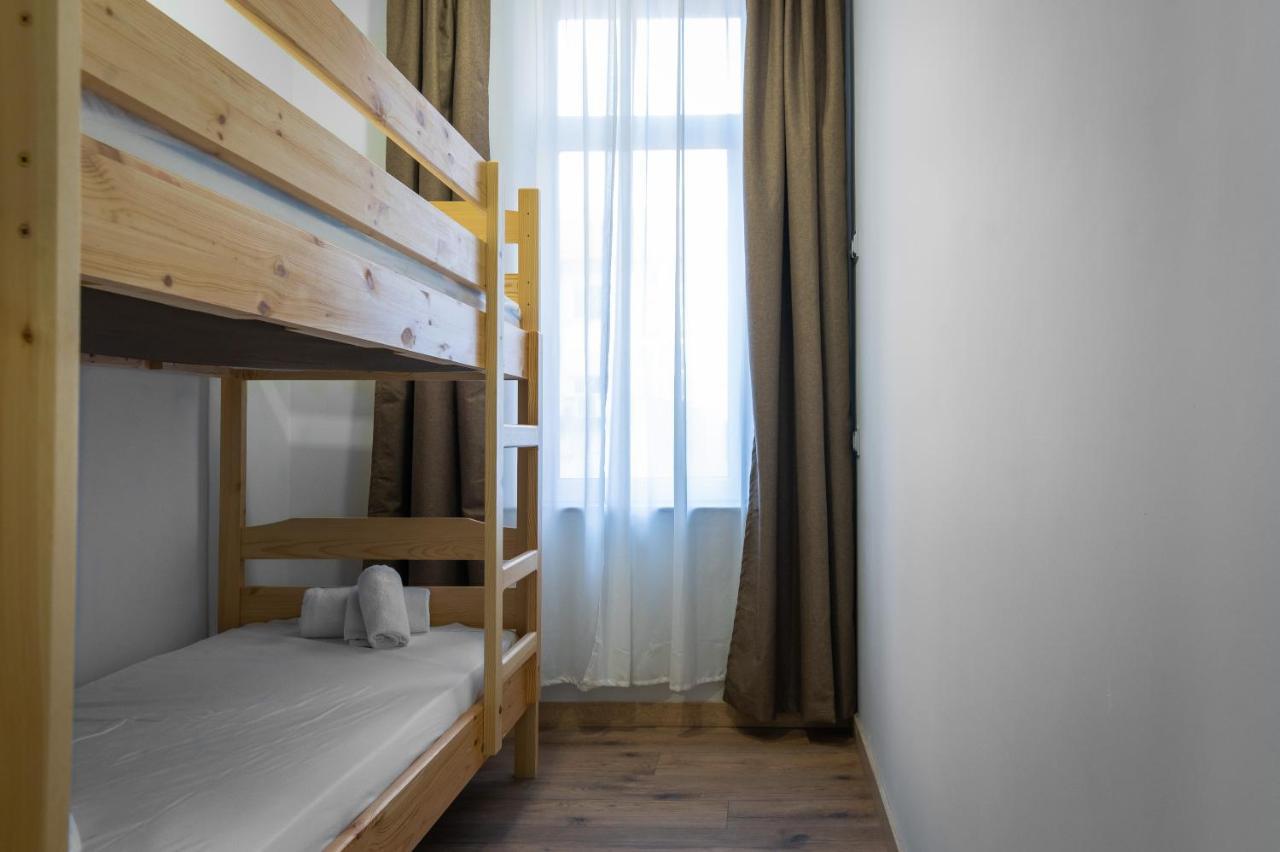 La Luna - High-End 2Bd Flat In The Top Centre By Flat Mаnager Sofia Extérieur photo
